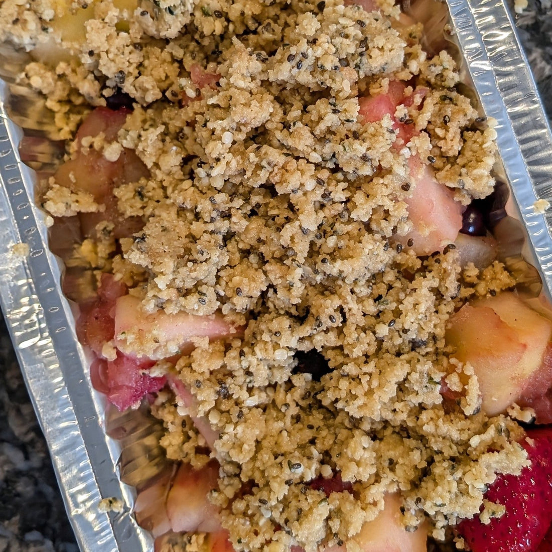 Apple-berry Crumble with Hemp & Chia