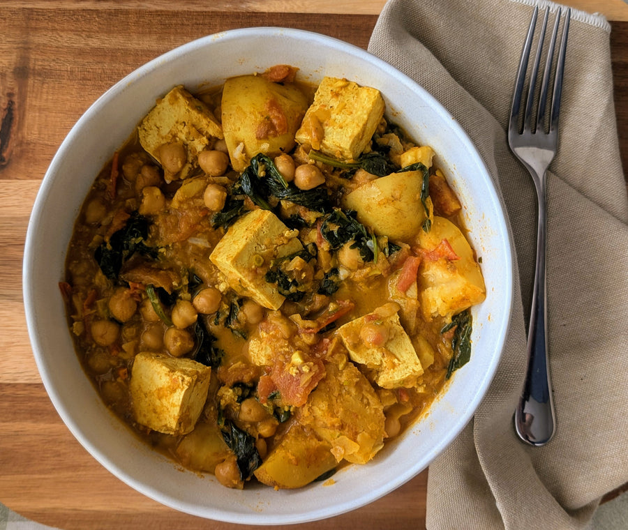 Golden Chickpea, Tofu and Spinach Curry